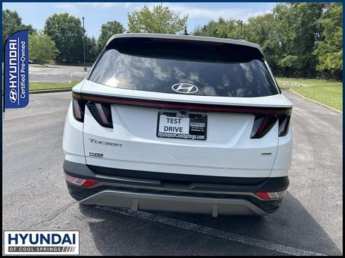 Certified 2023 Hyundai Tucson Limited AWD/4WD image 6