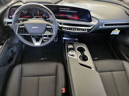 New 2026 Cadillac Lyriq V image 15