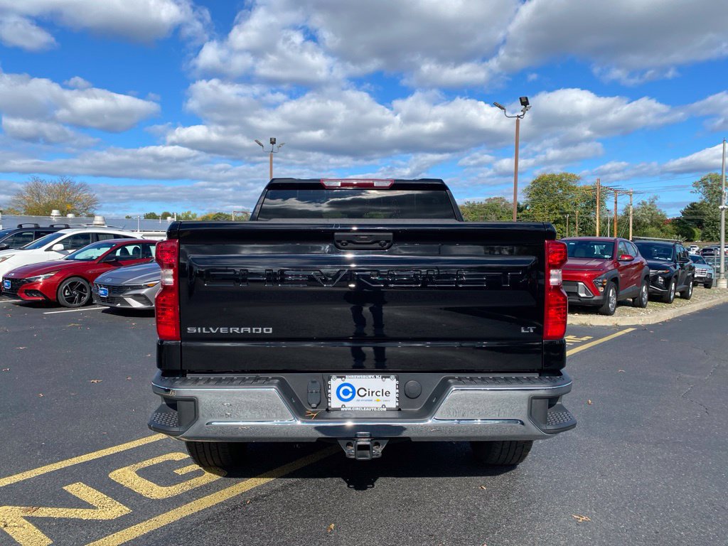 Certified 2024 Chevrolet Silverado 1500 LT AWD/4WD image 5
