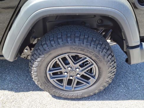 New 2025 Jeep Wrangler Sport S image 7