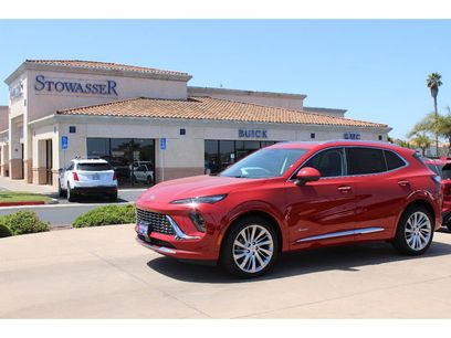 New 2025 Buick Envision Avenir