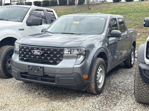 Certified 2025 Ford Maverick XL image 2