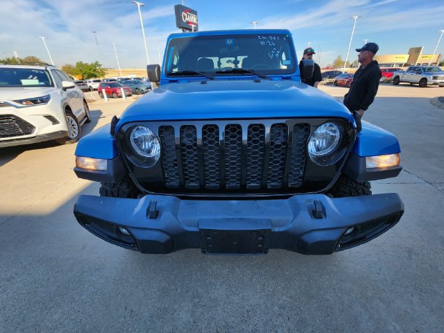Used 2023 Jeep Gladiator Sport AWD/4WD image 2