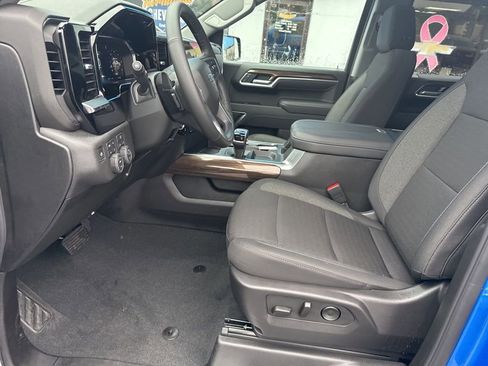 New 2026 Chevrolet Silverado 1500 RST w/ Dark Appearance Package image 12