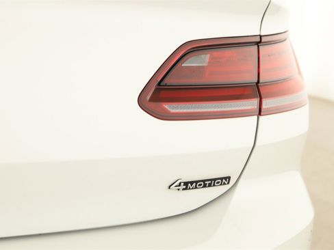 Used 2021 Volkswagen Arteon SEL Premium image 29