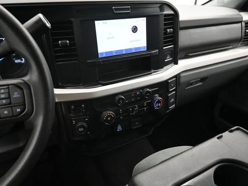 Used 2025 Ford F250 XLT AWD/4WD image 8