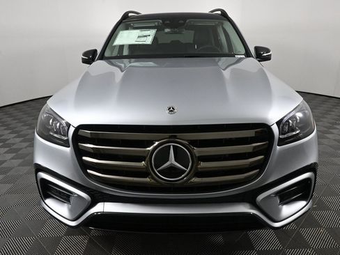 New 2026 Mercedes-Benz GLS 450 4MATIC image 35