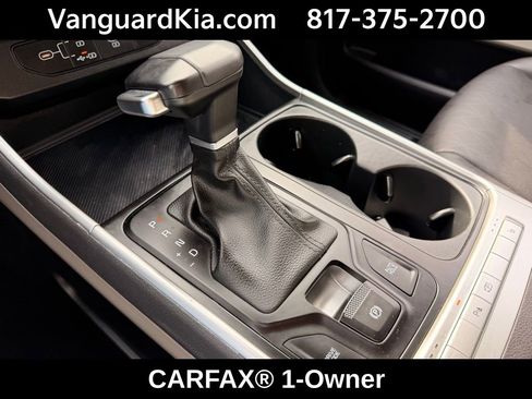 Certified 2025 Kia Carnival image 23