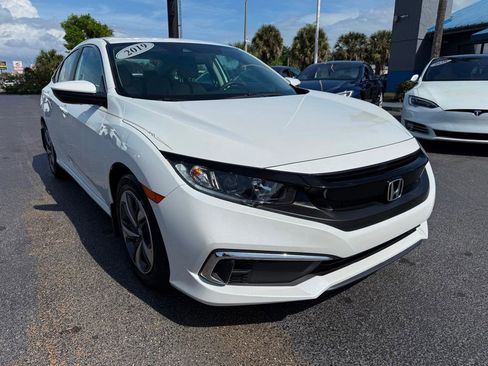 Used 2019 Honda Civic LX image 3