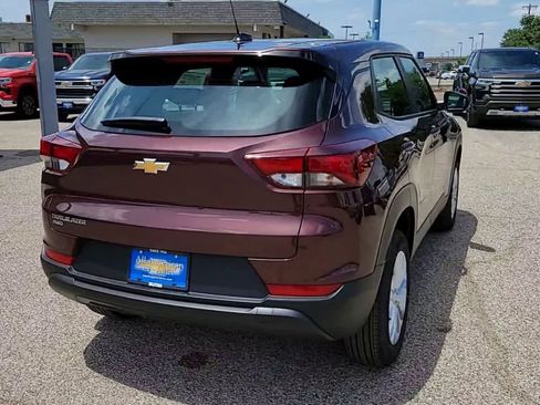 Used 2023 Chevrolet TrailBlazer LS AWD/4WD image 7