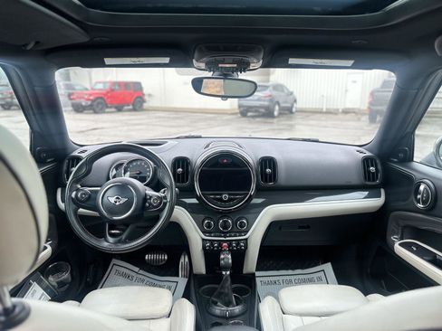 Used 2017 MINI Cooper Countryman S image 11
