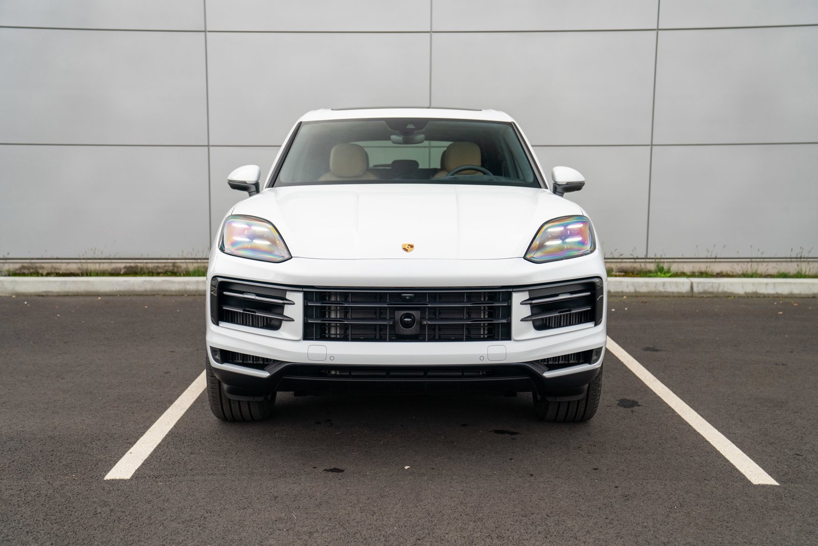 Certified 2026 Porsche Cayenne AWD/4WD image 6
