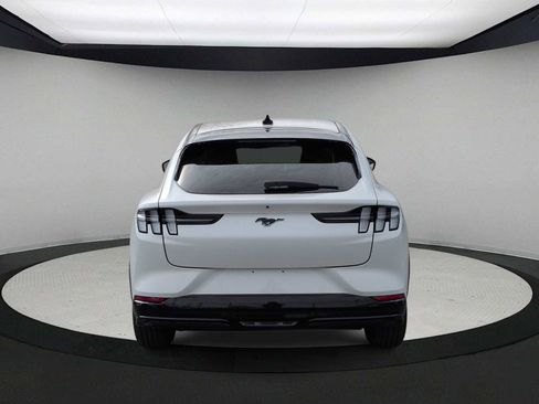 Used 2024 Ford Mustang Mach-E Premium image 7