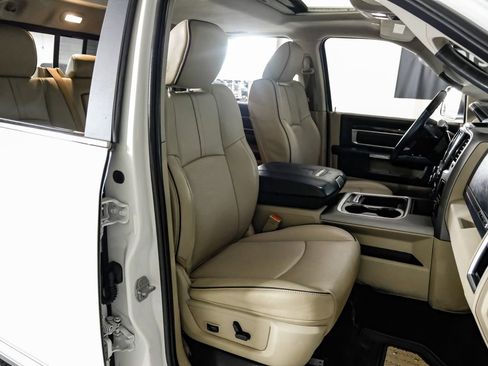 Used 2018 RAM 2500 Limited image 36