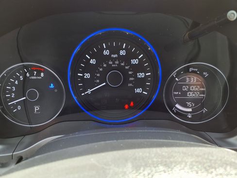 Certified 2022 Honda HR-V LX image 17