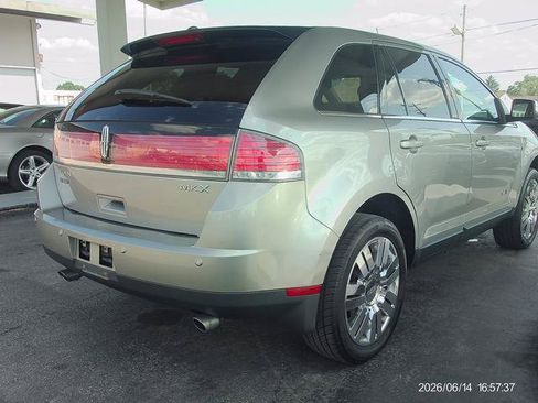 Used 2008 Lincoln MKX 2WD image 3