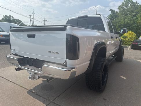 Used 2006 Dodge Ram 1500 Truck SLT image 14