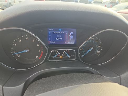 Used 2014 Ford Focus SE w/ Equipment Group 201A image 16