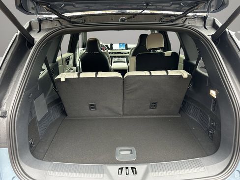 New 2026 Lincoln Aviator Black Label w/ Jet Appearance Package AWD/4WD image 7