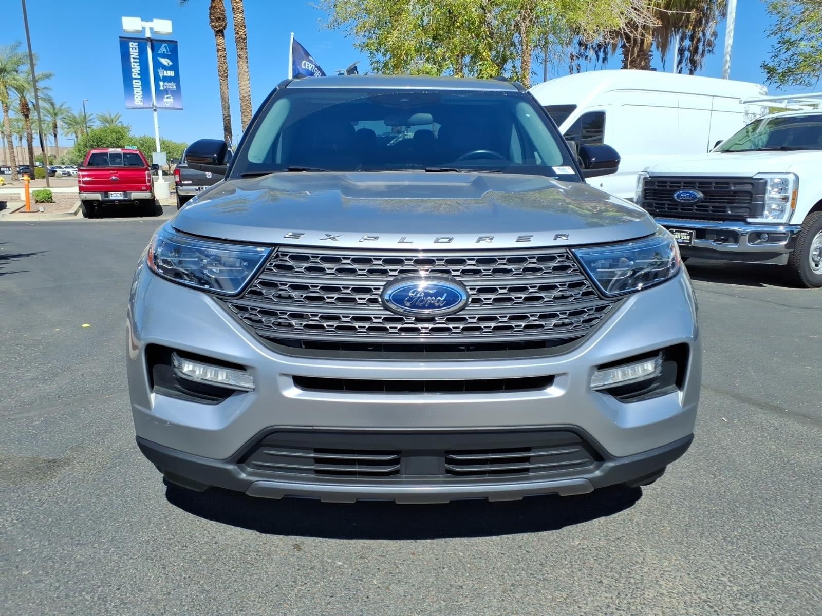 Certified 2024 Ford Explorer XLT w/ Equipment Group 202A RWD image 2