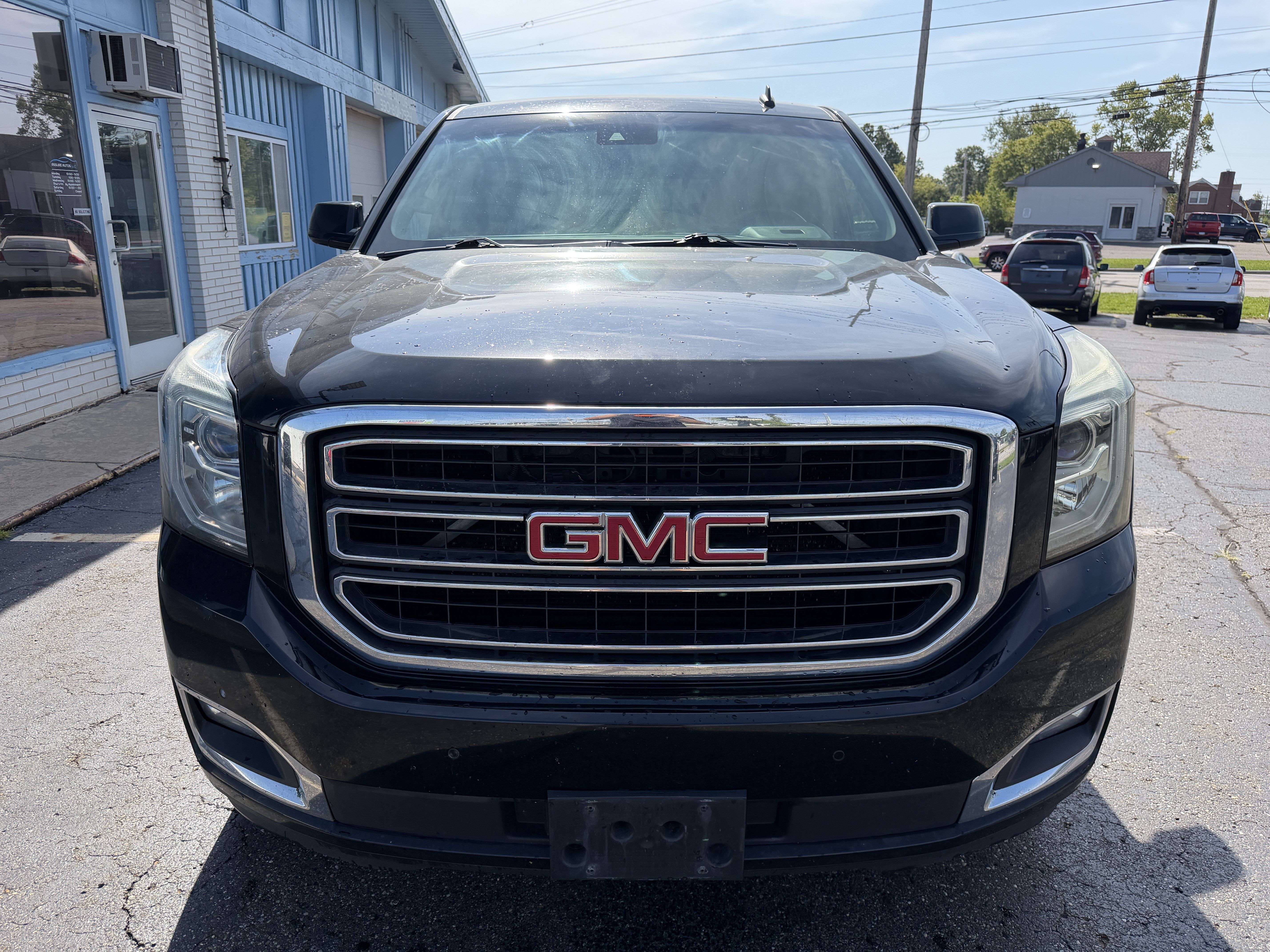Used 2015 GMC Yukon SLE w/ Convenience Package AWD/4WD image 8