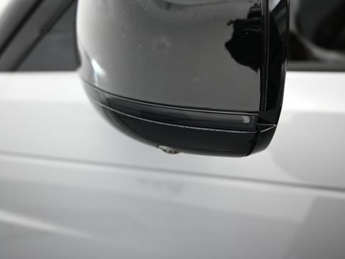 Used 2025 Land Rover Range Rover Sport SV Edition Two image 51