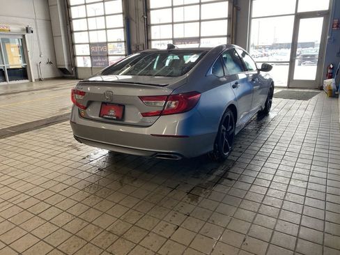 Used 2021 Honda Accord Sport image 17