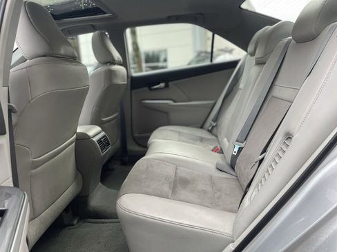 Used 2012 Toyota Camry XLE image 18