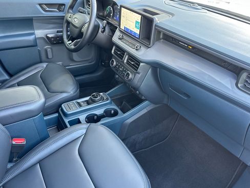 Certified 2024 Ford Maverick Lariat w/ Black Appearance Package image 16