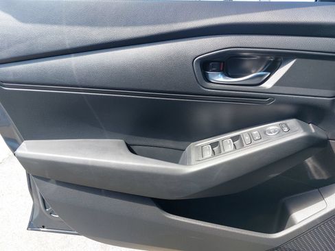 Used 2025 Honda Accord LX image 28