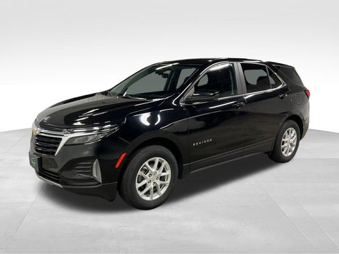 Used 2024 Chevrolet Equinox LT w/ LPO, Floor Liner Package AWD/4WD image 4