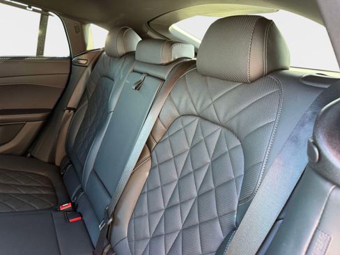 Used 2024 BMW X6 M60i image 29