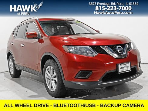 Used 2016 Nissan Rogue SV AWD/4WD image 1