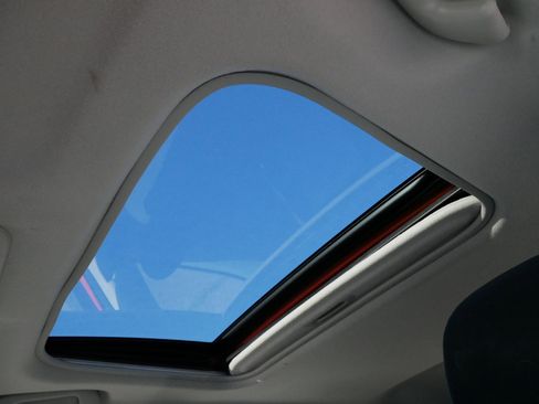 Used 2012 Toyota Prius C Three image 28