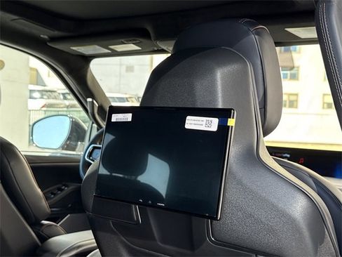 New 2025 Lincoln Navigator Black Label image 14