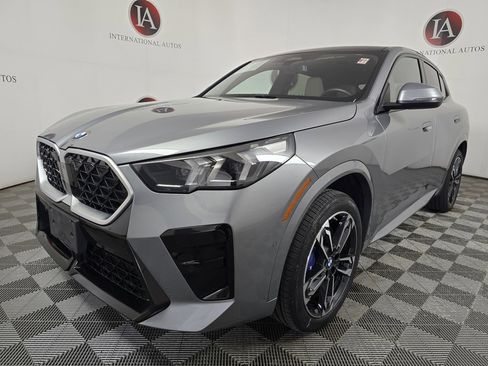 Used 2025 BMW X2 xDrive28i image 5
