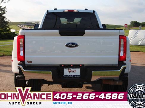 Used 2025 Ford F350 XLT AWD/4WD image 10