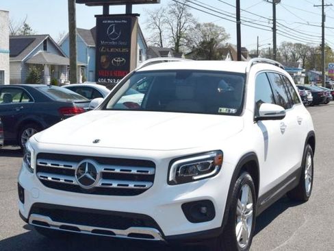 Used 2020 Mercedes-Benz GLB 250 4MATIC image 5