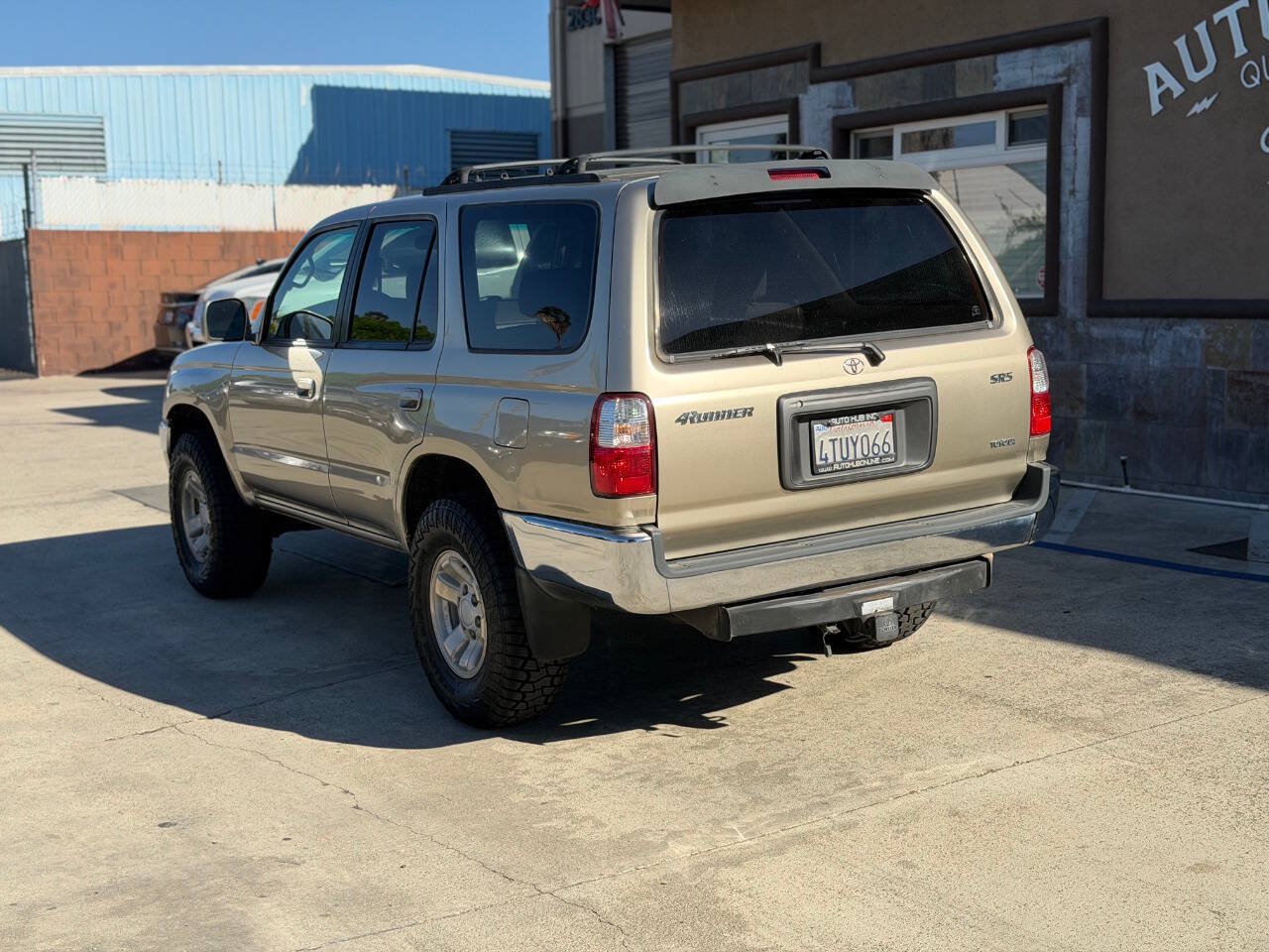 Used 2001 Toyota 4Runner SR5 RWD image 8