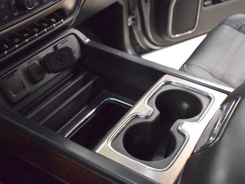 Used 2019 GMC Sierra 2500 Denali w/ Duramax Plus Package image 44