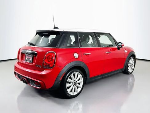 Used 2019 MINI Cooper S image 6