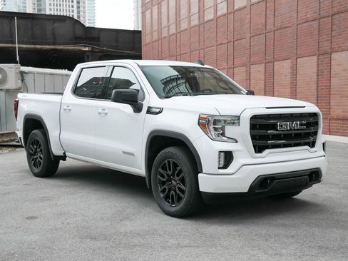 Used 2021 GMC Sierra 1500 Elevation w/ X31 Off-Road Package AWD/4WD image 7