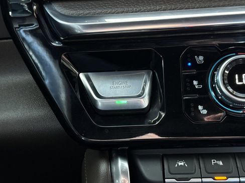 Used 2023 GMC Sierra 1500 Denali w/ Technology Package image 28