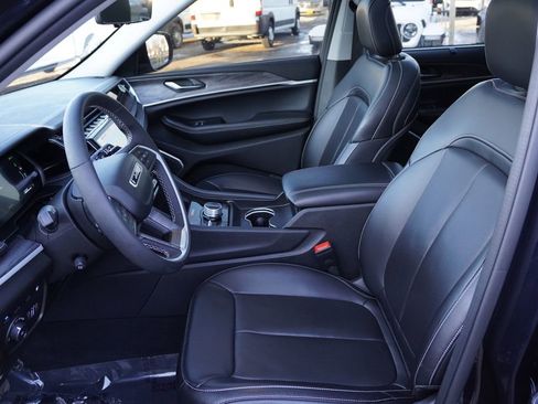 Used 2023 Jeep Grand Cherokee 30th Anniversary image 16