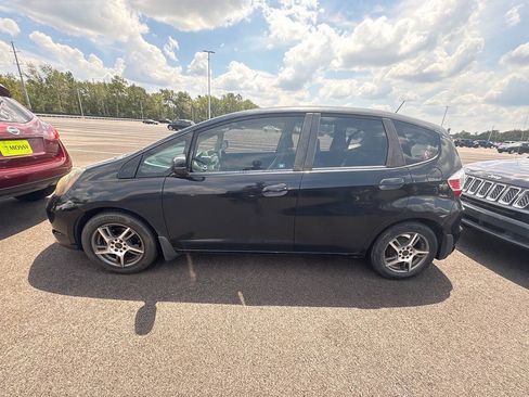 Used 2010 Honda Fit image 5