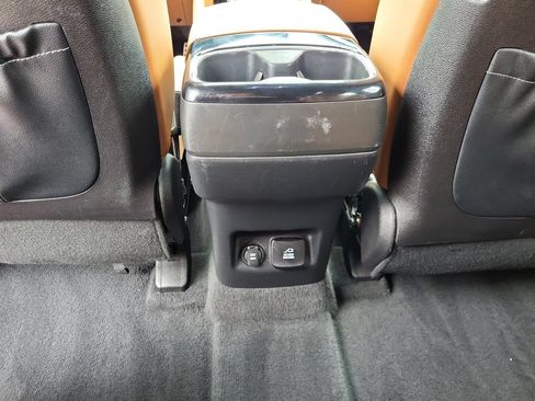 Used 2024 Kia Telluride SX Prestige X-Pro AWD/4WD image 16