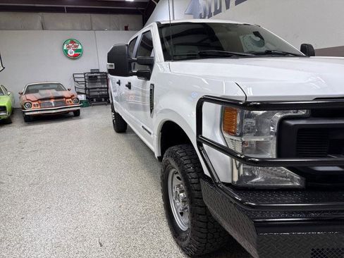 Used 2022 Ford F350 XL w/ Power Equipment Group image 49