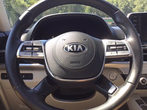 Used 2021 Kia Telluride S AWD/4WD image 30