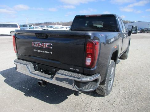 New 2026 GMC Sierra 2500 SLE w/ SLE Value Package; AWD/4WD image 5
