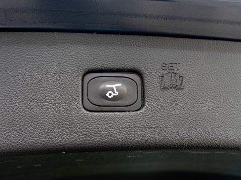 Used 2024 Ford Edge SEL w/ Convenience Package AWD/4WD image 10